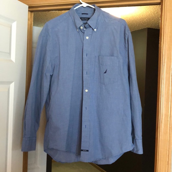 Nautica Men's Long Sleeve Button-Down Shirt - Classic Fit Poplin Gingham/ Plaid/ Stripe